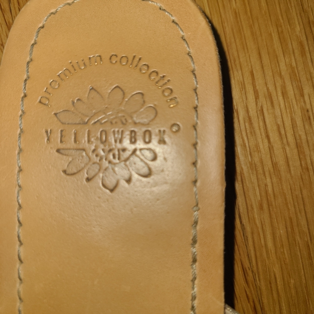 Yellowbox sandals - Picture 4 of 4